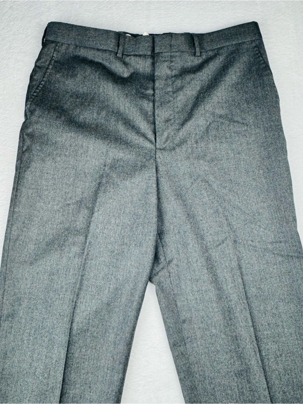 Lands End 100% Wool Mens Trousers. Made in the USA. Men’s Size 35R. Gray.